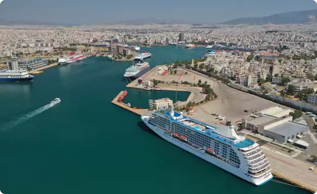 Piraeus port